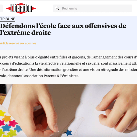 capture d'écran du site libération de la tribune "défendons l'école face aux offensives de l'extrême droite"